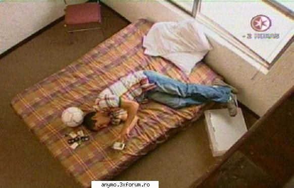 poncho llorar=( [img] I do Belive in Dreams!Loca por AyA Baby Pink