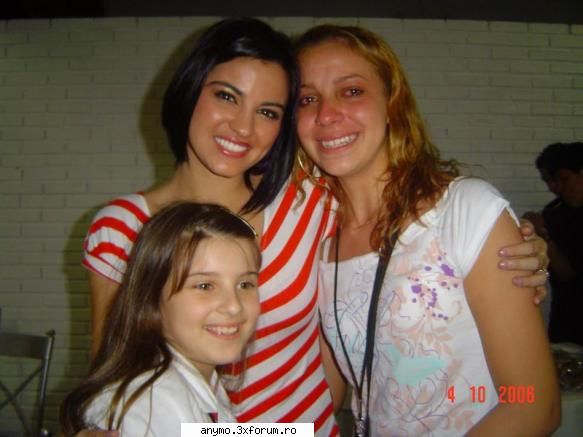 poze iar fata aia..ce emotionata era I do Belive in Dreams!Loca por AyA Baby Pink
