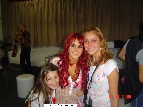 poze iar fata asta..ce emotinoata era... I do Belive in Dreams!Loca por AyA Baby Pink