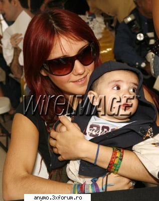 conferinta presa bebe
