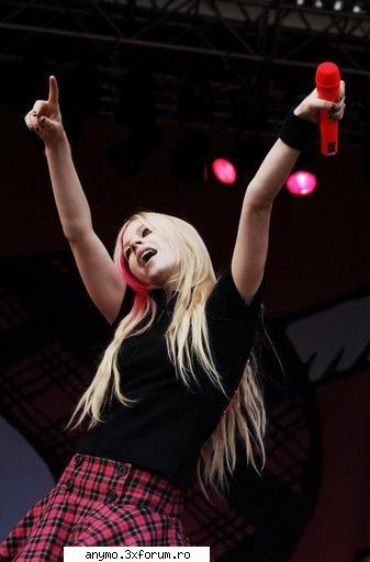 avril lavgne Porque tu magia lo puede TODO!Los TRENDY 4ever-sys