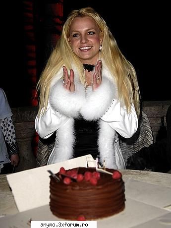 britney spears &nbsp; &nbsp; Porque tu magia lo puede TODO!Los TRENDY 4ever-sys
