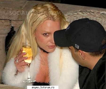 britney spears &nbsp; Porque tu magia lo puede TODO!Los TRENDY 4ever-sys