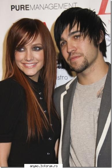 ashlee simpson &nbsp; Porque tu magia lo puede TODO!Los TRENDY 4ever-sys