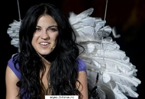 cuidado con angel! Porque tu magia lo puede TODO!Los TRENDY 4ever-sys